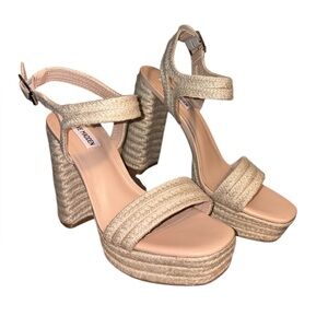 New Steve Madden Women’s Lombardo Woven Open Toe Plat Sandal Natural Sz 9M